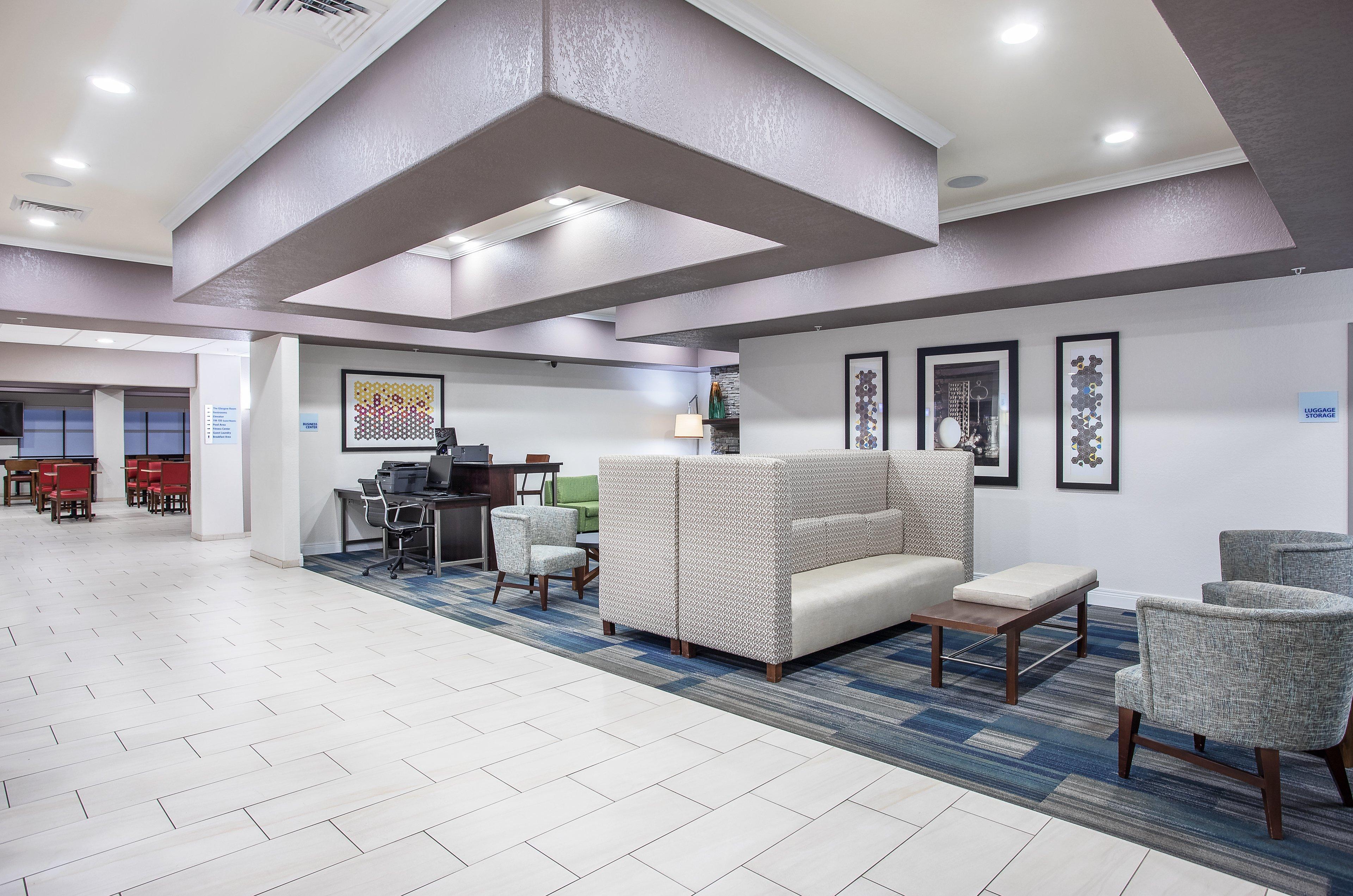 Holiday Inn Express Hotel & Suites Glasgow By Ihg Exterior photo